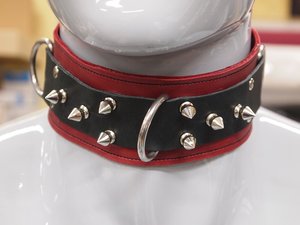 [com] spiked collar by tretron