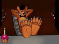 Freddy's paws