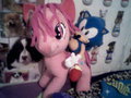 Classic Sonic and Pinkie Pie 