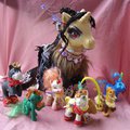 Final Fantasy X Lulu with all her dolls - styling sized